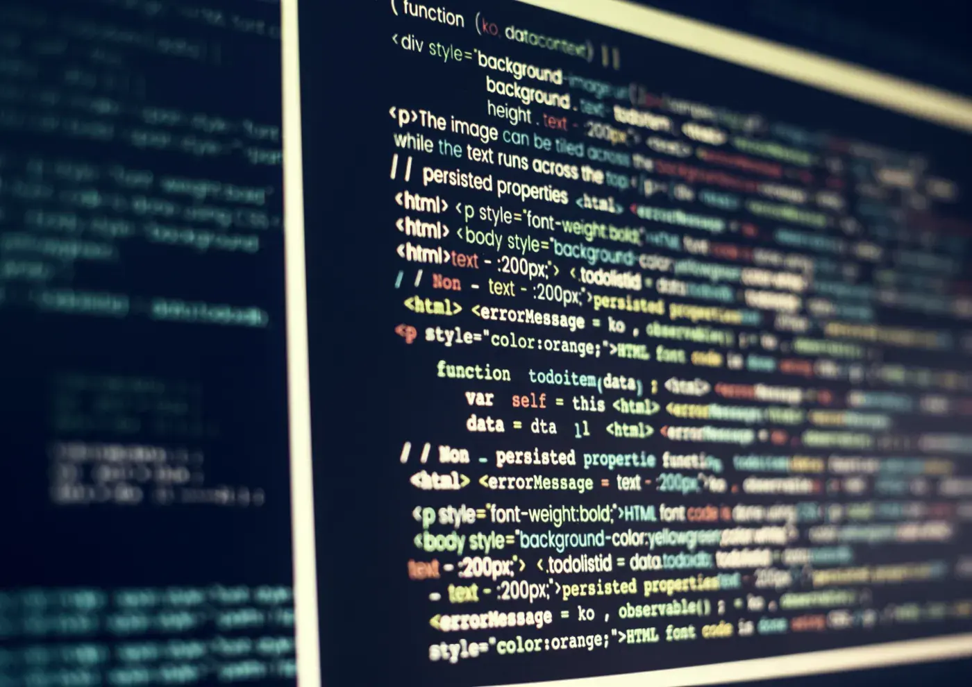 Broncode van een website op een beeldscherm